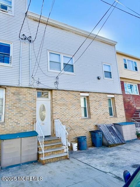 Building Photo - 158 Terrace Ave