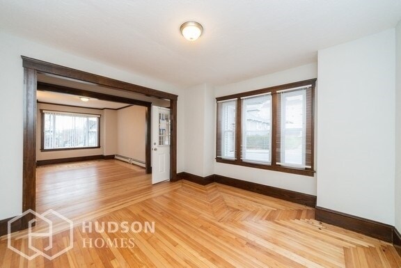 Building Photo - NOW AVAILABLE- 27 Ingleside Ave, Worcester...