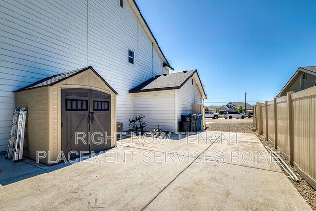 Building Photo - 5117 Lansdale St
