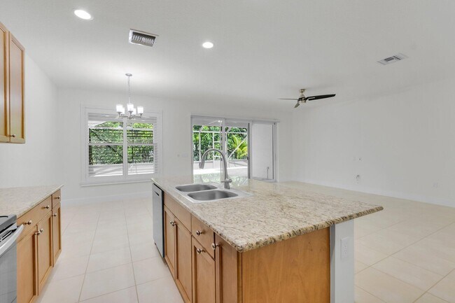 Building Photo - 15205 Seaglass Terrace Ln