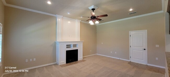 Building Photo - IMPRESSIVE LARGE HOME IN NORTHEAST CLOVIS