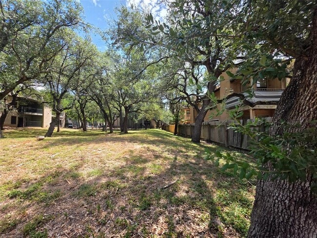 Building Photo - 8418 Fathom Cir