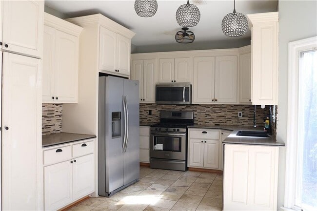 Building Photo - 1251 Green Oak Cir NW