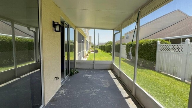 Building Photo - 1050 Starkey Rd