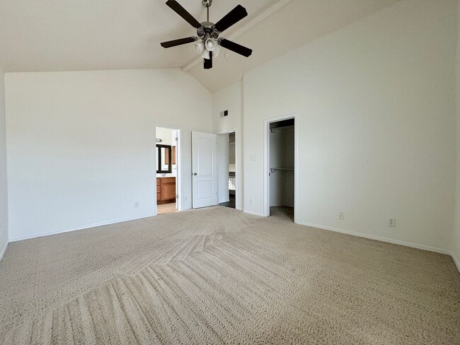 Building Photo - West El Paso 3bed 2.5bbath refrig A/C Home