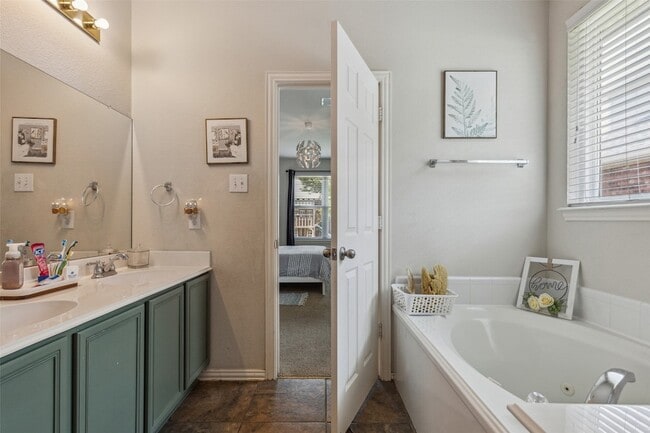 Building Photo - 3313 Peaceful Trail