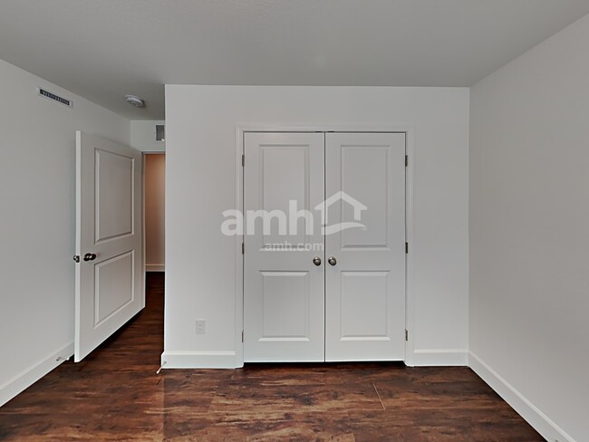 Building Photo - 2846 Hot Cider Ave