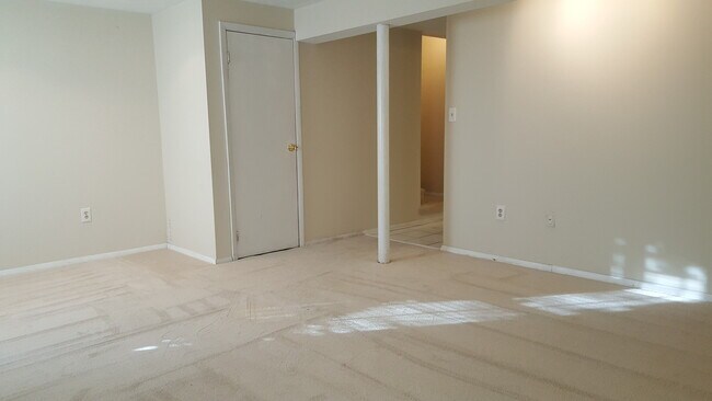 Building Photo - Beautiful 3-Bedroom, 2-Bath Townhome in Edgewood, MD