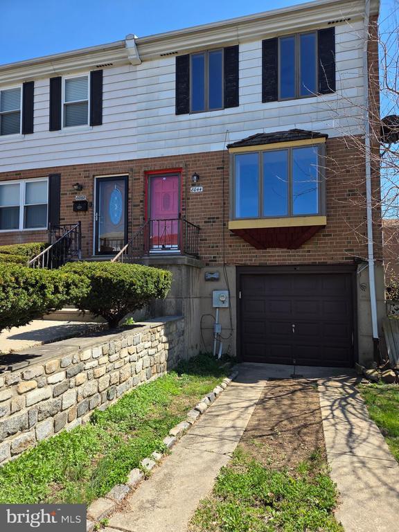 Building Photo - 8044 Mars Pl