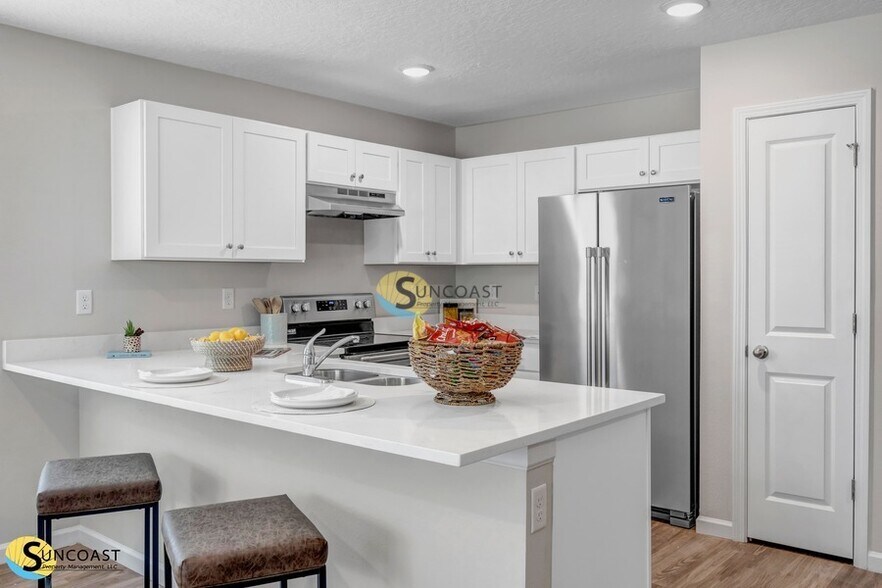 Building Photo - 6511 Breezy Oaks Wy