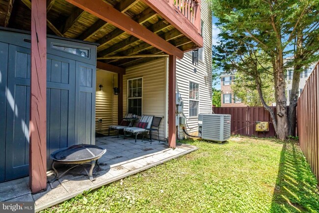 Building Photo - 5475 Owens Wood Ct