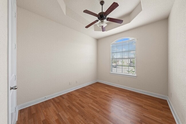 Building Photo - 11230 Begonia rock