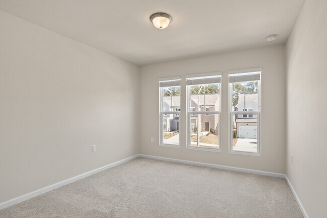Building Photo - 717 Ambrose Hl Ln