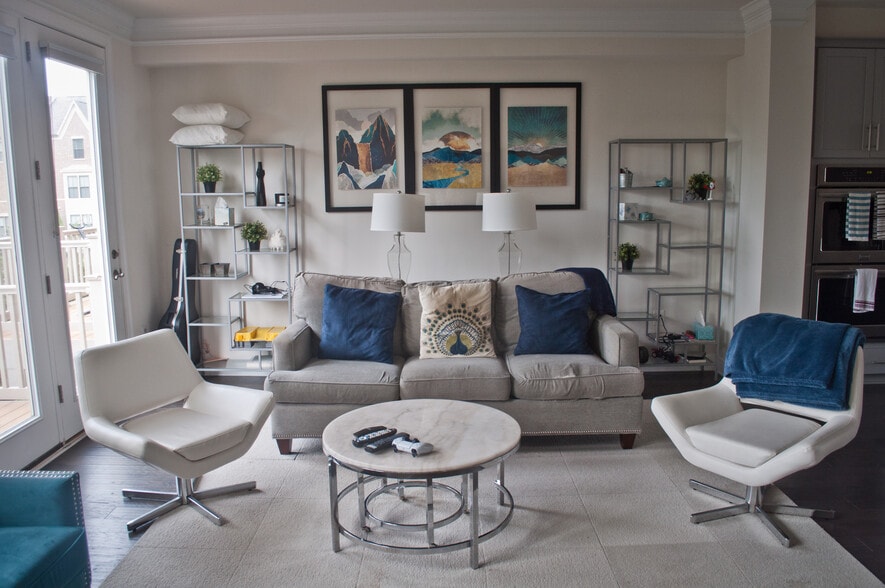 Living room 1 - 3717 Ambrose Hills Rd