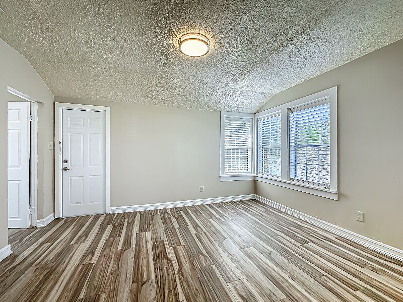 Building Photo - 209 Flagler Blvd