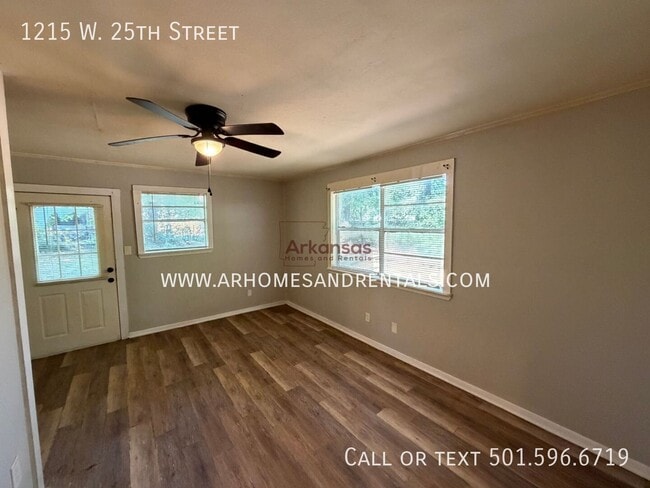 Building Photo - 1215 W 25th St