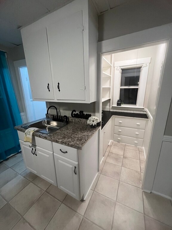 Building Photo - 349 Main St