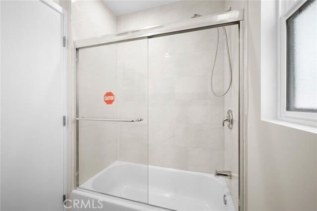 Building Photo - 417 Riverdale Dr