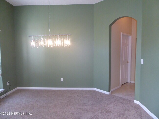 Building Photo - 8716 Canopy Oaks Dr
