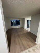 Building Photo - 15715 63rd Street Ct E