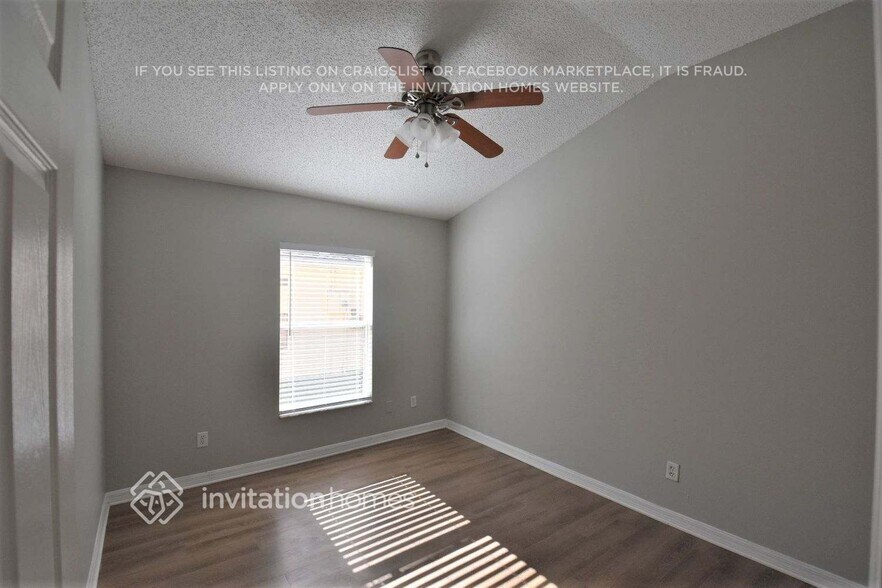 Building Photo - 4278 Ventana Blvd