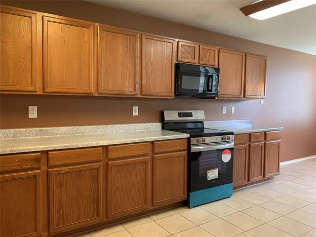 Building Photo - 12870 Pearson Dr