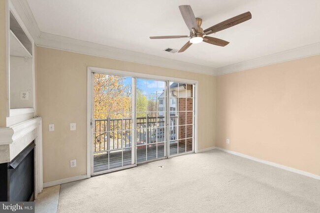 Building Photo - 12739 Fair Crest Ct