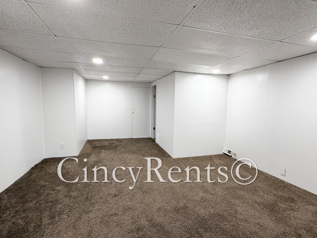 Building Photo - 22 Escalon St