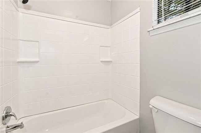 Building Photo - 1515 Captain Thomas Ct