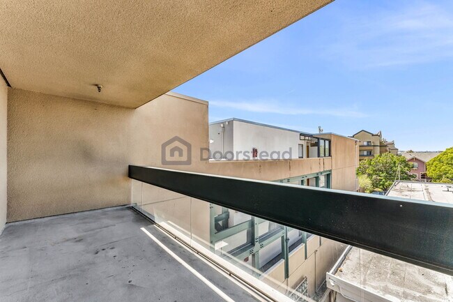 Building Photo - 1771 Broadway St