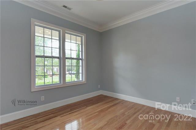 Building Photo - 8016 Lansford Rd