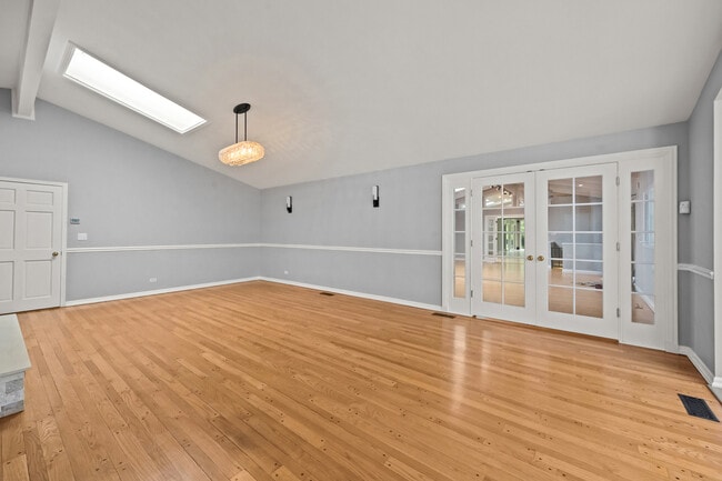 Building Photo - 1161 Winwood Dr