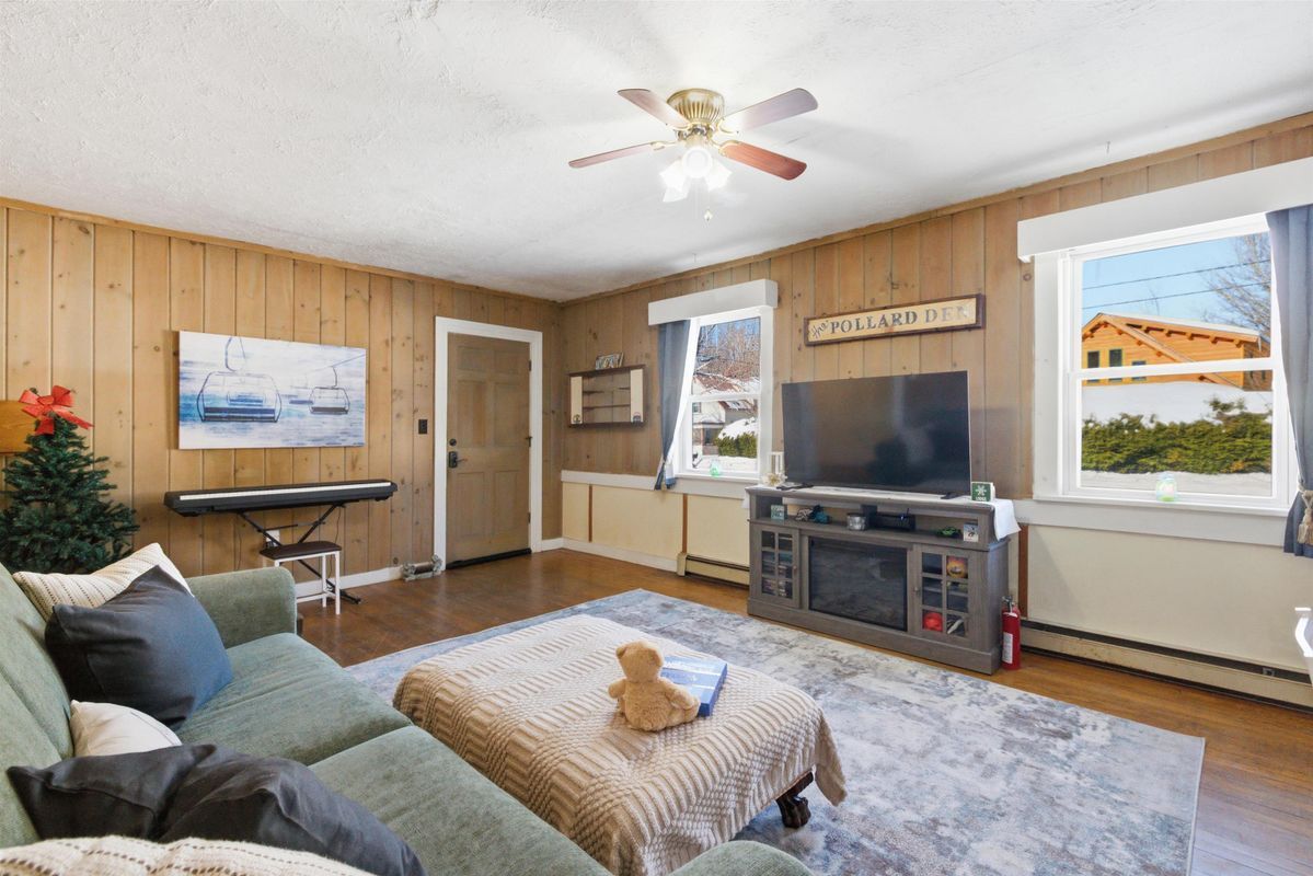 Building Photo - 51 Pollard, 4