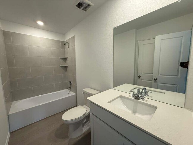 Building Photo - 238 Rodney Boat Rd