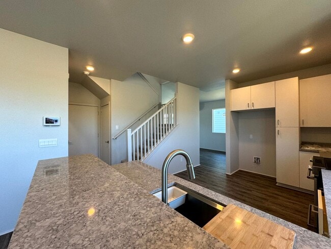 Building Photo - Brand New Home in Hoopili Kanalani - Culdesac - 4 Bed 2.5 Bath