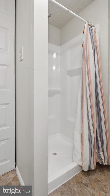 Building Photo - 7821 Fairborn Ct