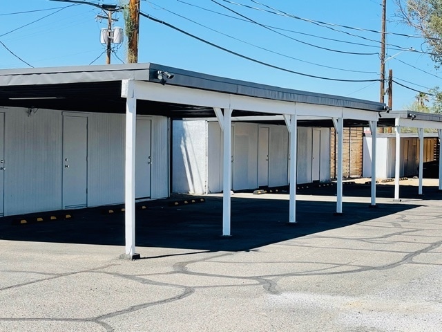 Building Photo - 1/2 Off First First Month! Luxury 2 Bed Ap...
