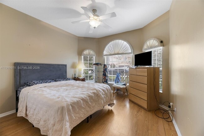 Building Photo - 7363 Via Luria