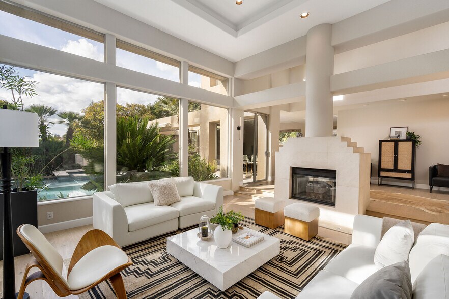 Building Photo - 4257 Golden Oak Ct