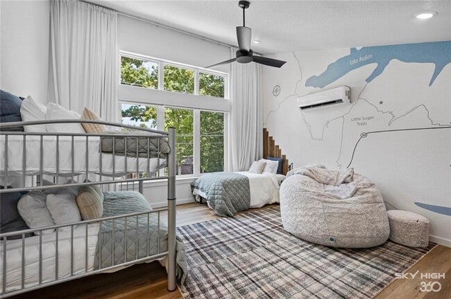 Building Photo - 5 Blandford Ln