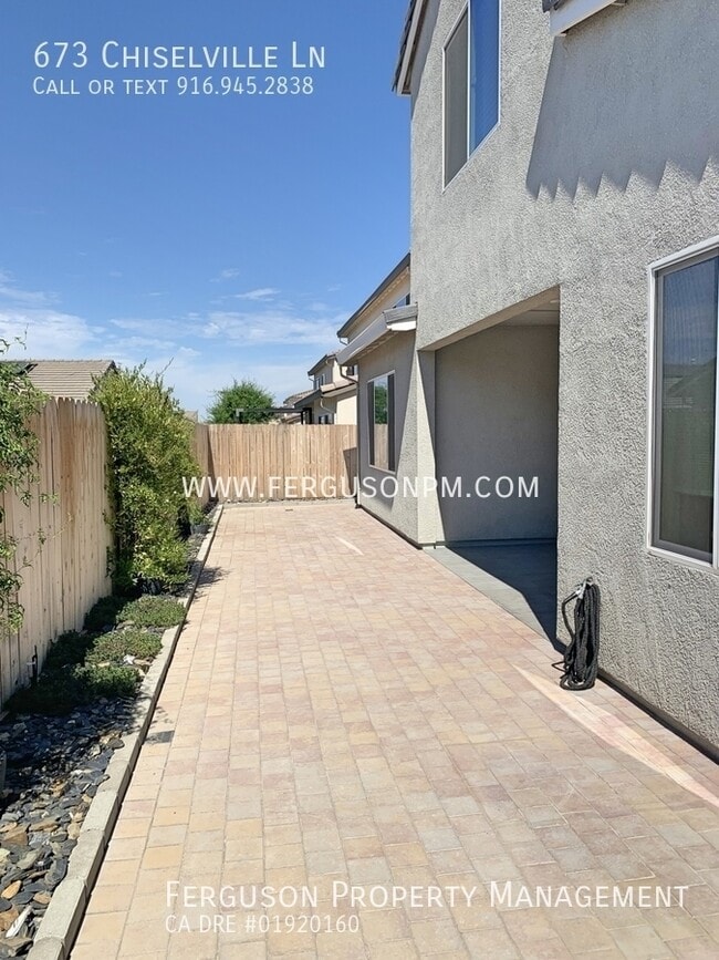 Building Photo - 673 Chiselville Ln