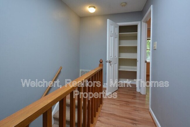Building Photo - 13 Tarawa Terrace