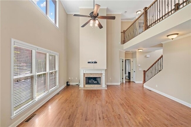 Building Photo - 2180 Hilltop Overlook Way