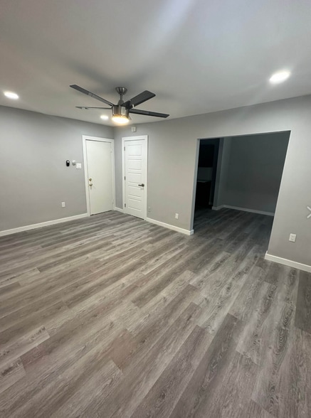 Building Photo - 615 Vernon Rd