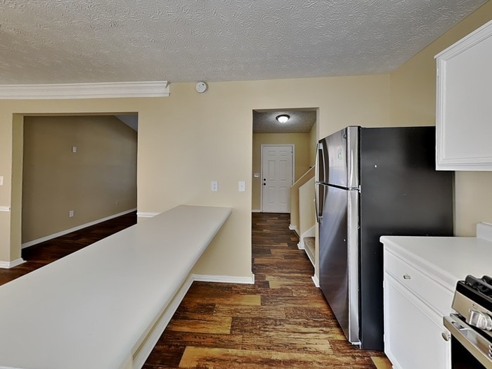 Building Photo - 6365 Peppermill Ln