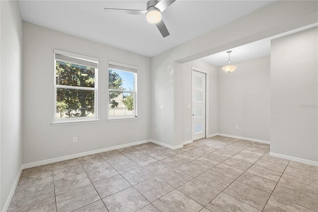 Building Photo - 8019 Glenlloyd Ave