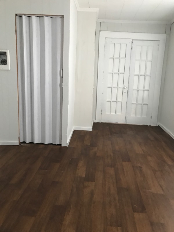 Building Photo - 3 Bedroom 1.5 Bathroom