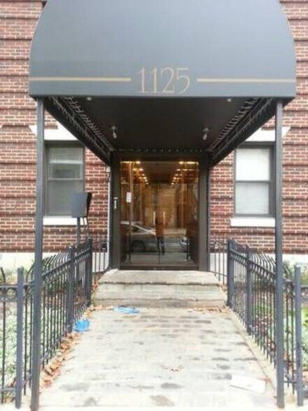 Front Entrance - 1125 12th St NW