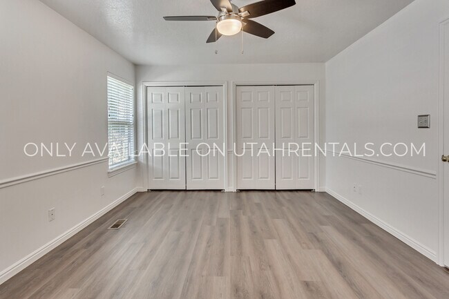 Building Photo - 144 N 1120 E