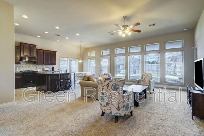 Building Photo - 13809 Evening Wind Dr